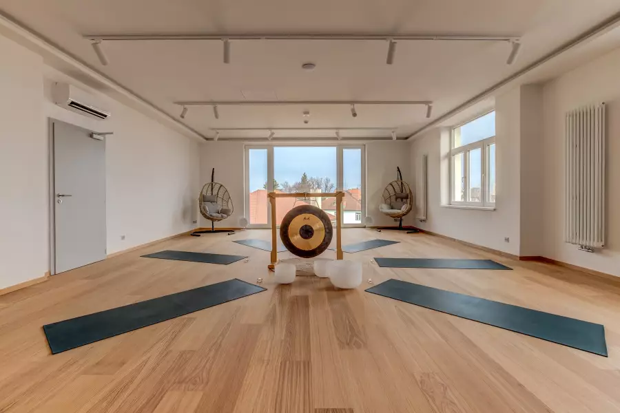 sál pro jógu, meditace a gongové lázně